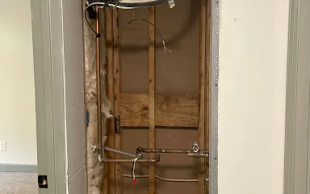 Supply Line Failure Water Damage in Daniel Island, South Carolina